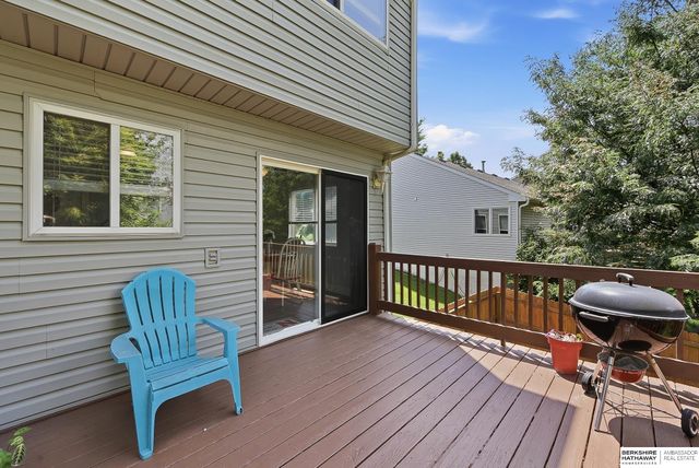 16102 S Street, Omaha, NE 68135