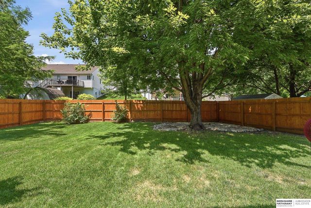16102 S Street, Omaha, NE 68135