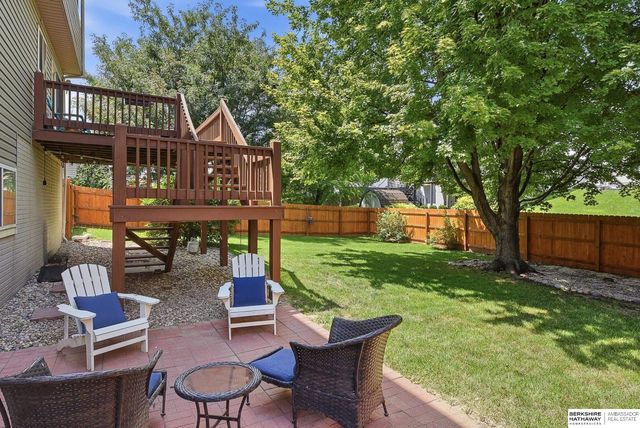 16102 S Street, Omaha, NE 68135