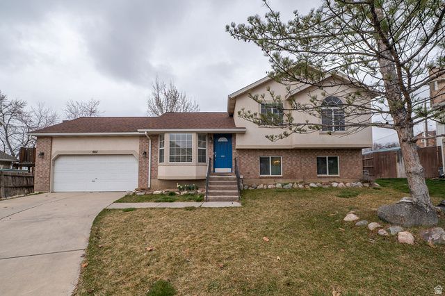 587 E EASTPOINTE CIR, North Salt Lake, UT 84054
