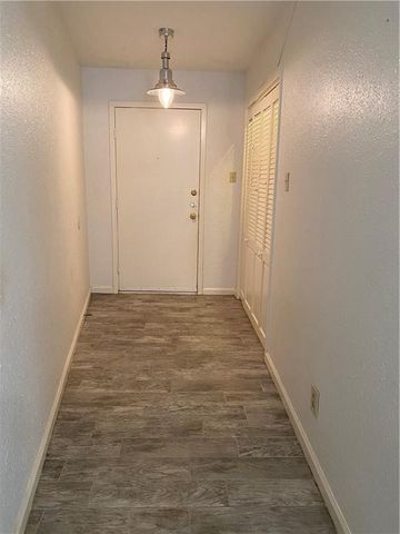 14801 Compass St 14, Corpus Christi, TX 78418
