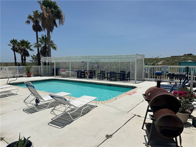 14801 Compass St 14, Corpus Christi, TX 78418