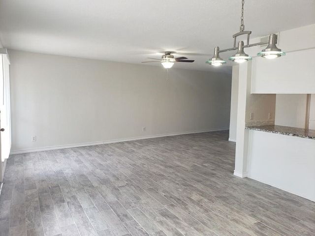 14801 Compass St 14, Corpus Christi, TX 78418