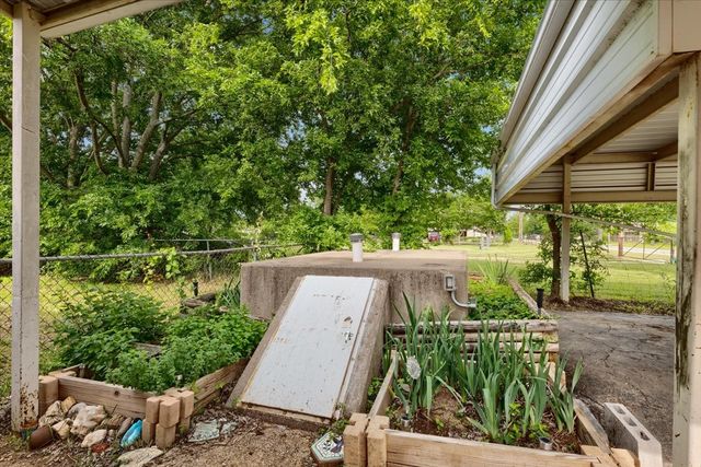 811 SW 21st Street, Mineral Wells, TX 76067