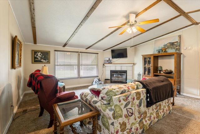 811 SW 21st Street, Mineral Wells, TX 76067