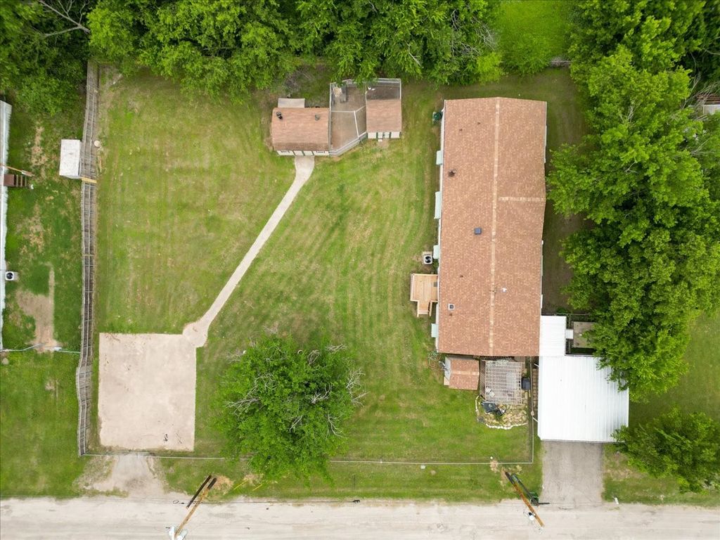 811 SW 21st Street, Mineral Wells, TX 76067