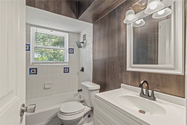 7904 Silverdale Drive, Dallas, TX 75232