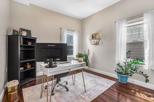 1 Conn Street 1, Woburn, MA 01801