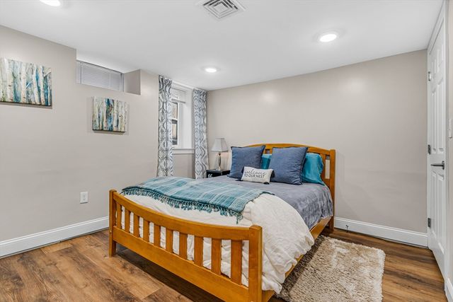 1 Conn Street 1, Woburn, MA 01801