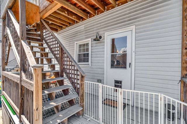 1 Conn Street 1, Woburn, MA 01801
