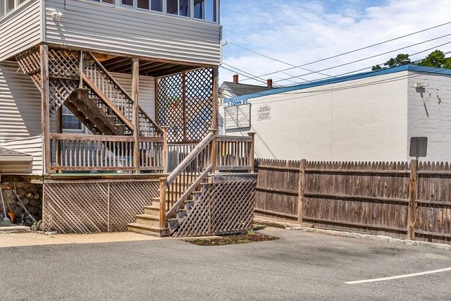 1 Conn Street 1, Woburn, MA 01801