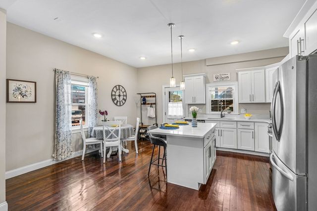 1 Conn Street 1, Woburn, MA 01801