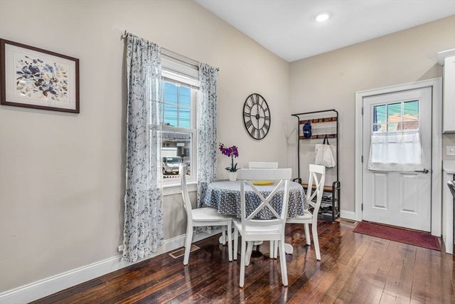 1 Conn Street 1, Woburn, MA 01801