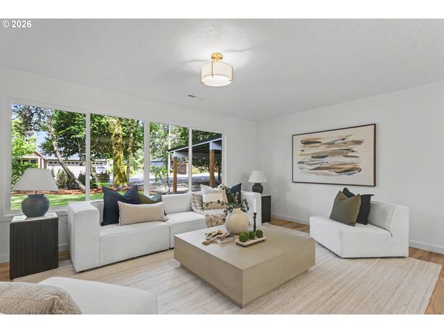 6054 CARMAN Dr, Lake Oswego, OR 97035