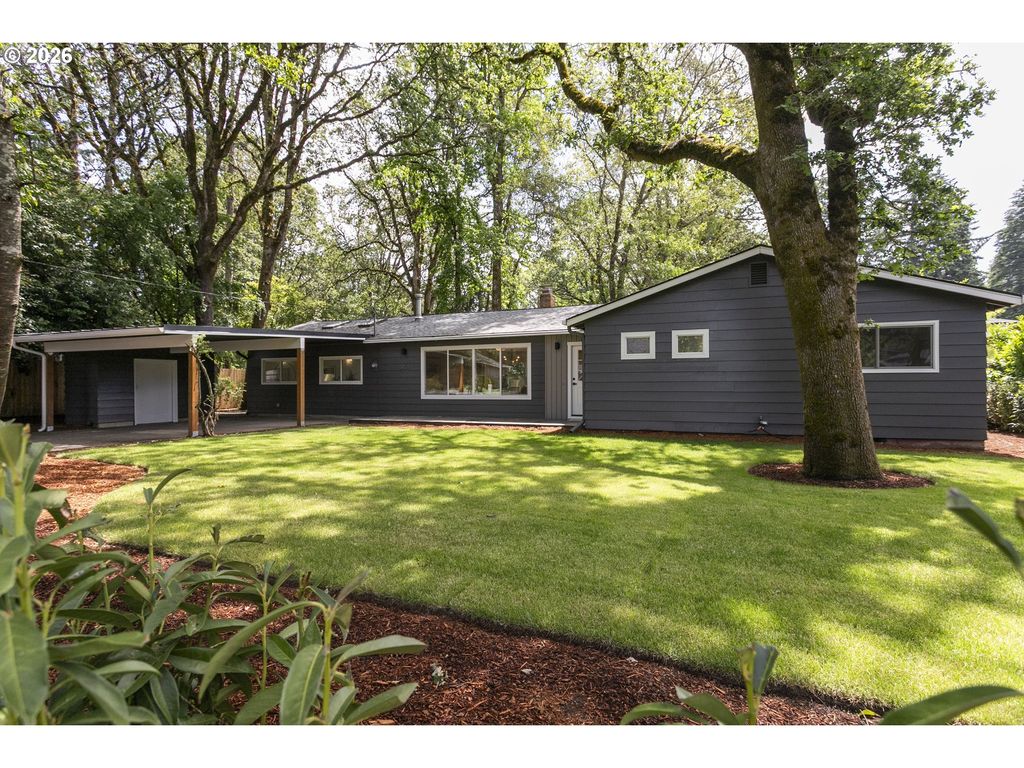 6054 CARMAN Dr, Lake Oswego, OR 97035