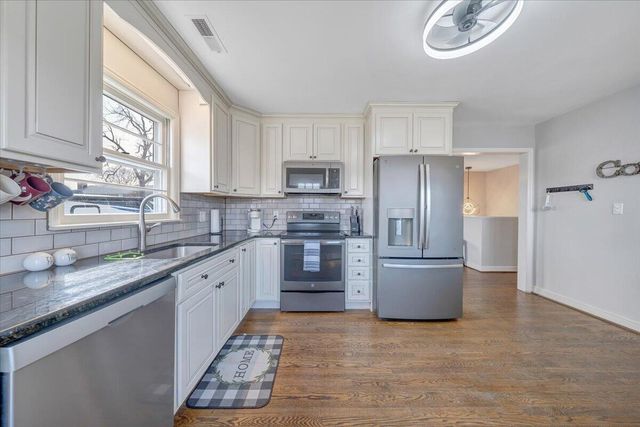 1541 Penley BLVD, Salem, VA 24153