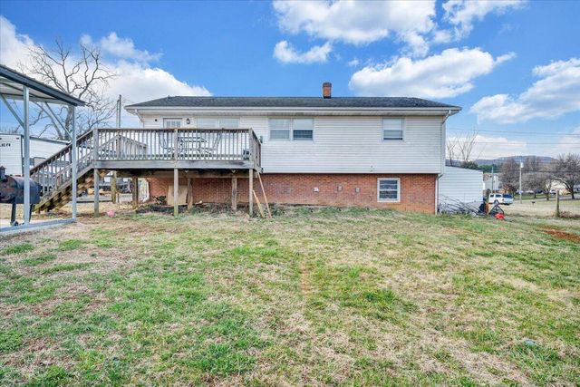 1541 Penley BLVD, Salem, VA 24153