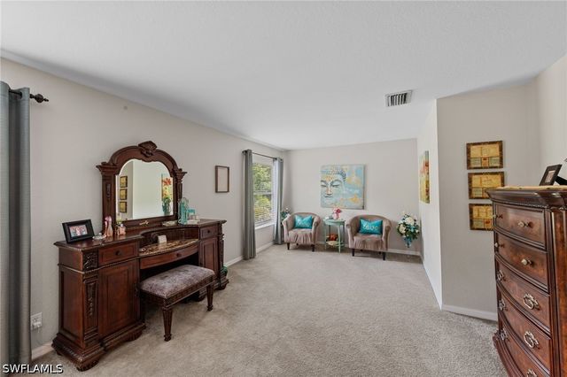 8935 Falcon Pointe LOOP, Fort Myers, FL 33912