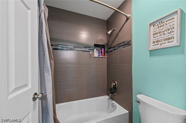 8935 Falcon Pointe LOOP, Fort Myers, FL 33912