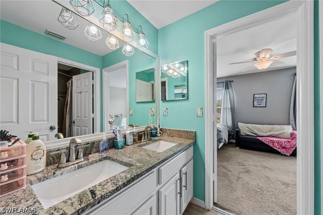 8935 Falcon Pointe LOOP, Fort Myers, FL 33912