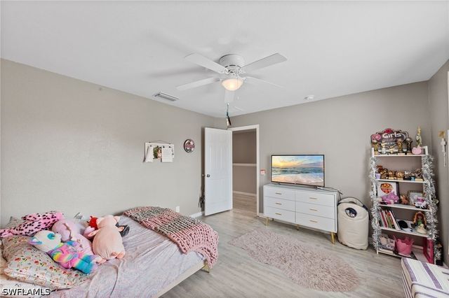 8935 Falcon Pointe LOOP, Fort Myers, FL 33912