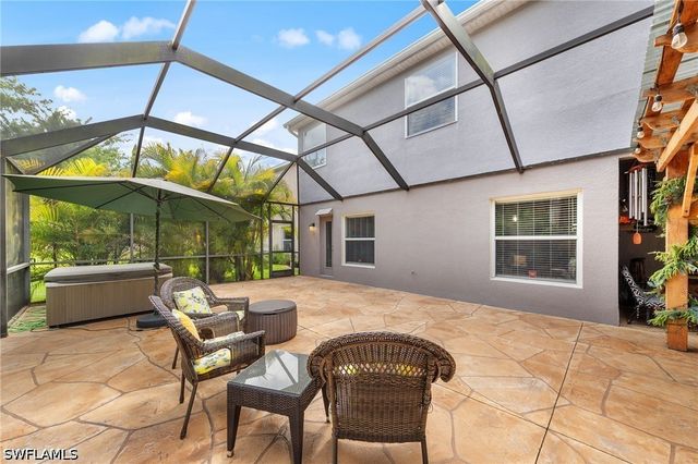 8935 Falcon Pointe LOOP, Fort Myers, FL 33912