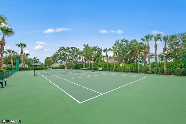 8935 Falcon Pointe LOOP, Fort Myers, FL 33912