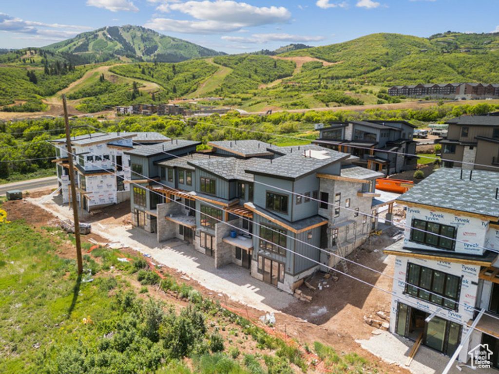 Image 3 of property listing at 1912 W MOCHILA CIR, Keetley, UT 84032