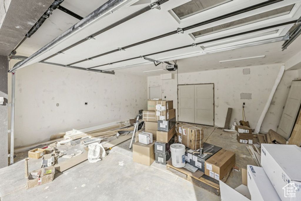 Image 8 of property listing at 1912 W MOCHILA CIR, Keetley, UT 84032