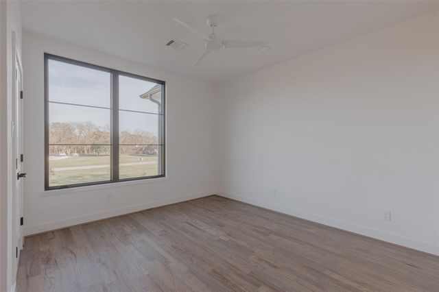 8530 Halls Retreat Court, Missouri City, TX 77459