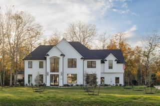 8530 Halls Retreat Court, Missouri City, TX 77459