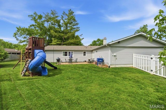 1255 Jade Wind Circle, Ballwin, MO 63011
