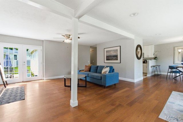 1255 Jade Wind Circle, Ballwin, MO 63011