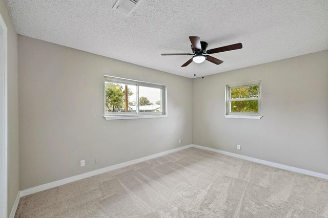 1304 E LUCE ST, Llano, TX 78643