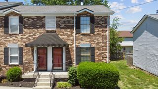 205 Edgewood Dr, Hendersonville, TN 37075