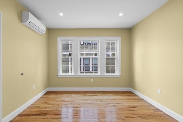 29 Fessenden 1, Boston, MA 02126