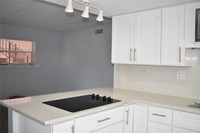 312 SW 1st St E-4, Pompano Beach, FL 33060