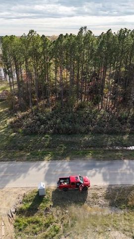 2141 Road 660, Dayton, TX 77535