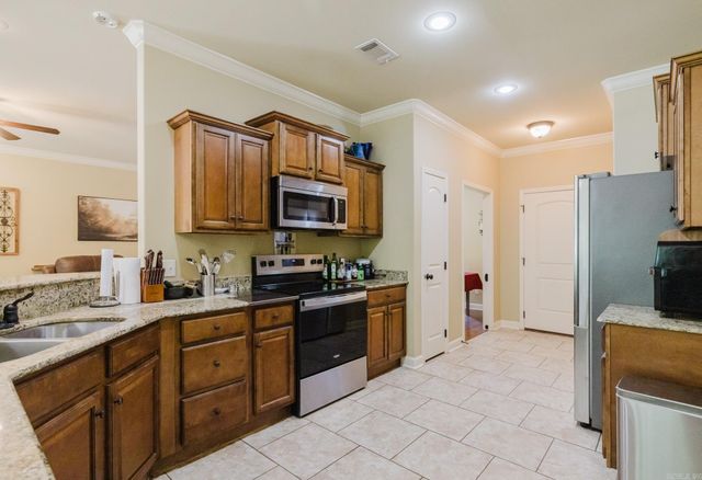 118 Madrid Drive, Benton, AR 72015