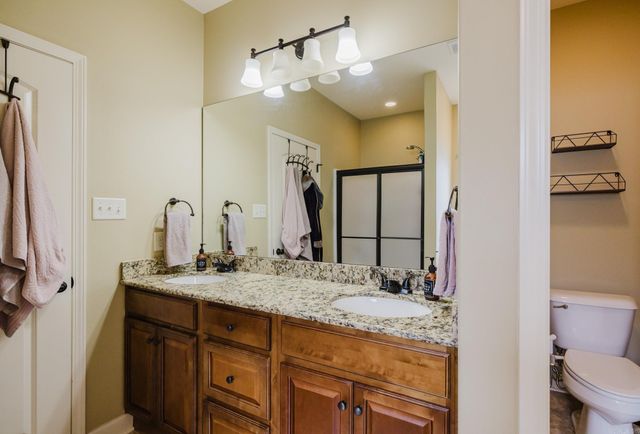 118 Madrid Drive, Benton, AR 72015