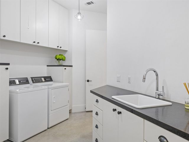 4220 Verano DR, Austin, TX 78735