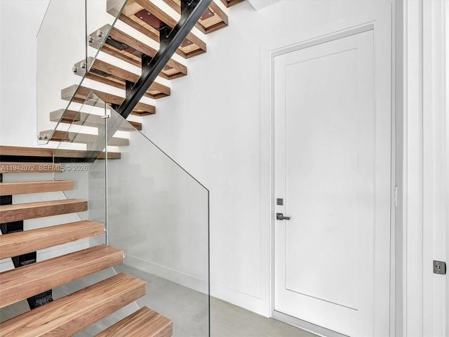 4620 SW 32nd Ave A2, Dania Beach, FL 33312