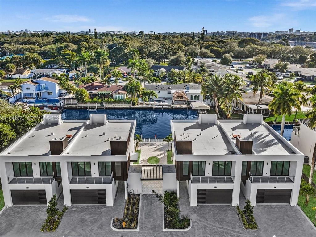 4620 SW 32nd Ave A2, Dania Beach, FL 33312