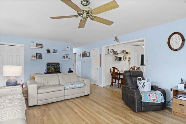 1201 Douglas Trail, Madison, WI 53716