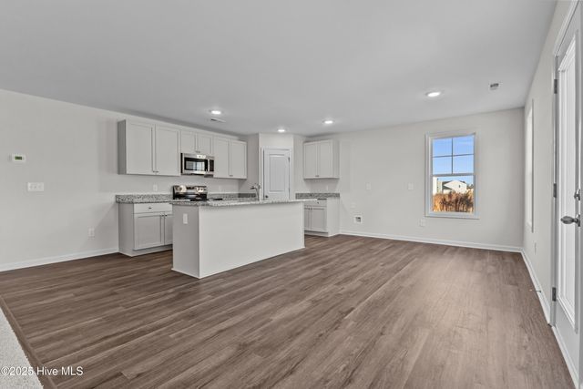 1633 Percheron Path, Fayetteville, NC 28312