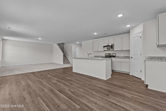 1633 Percheron Path, Fayetteville, NC 28312