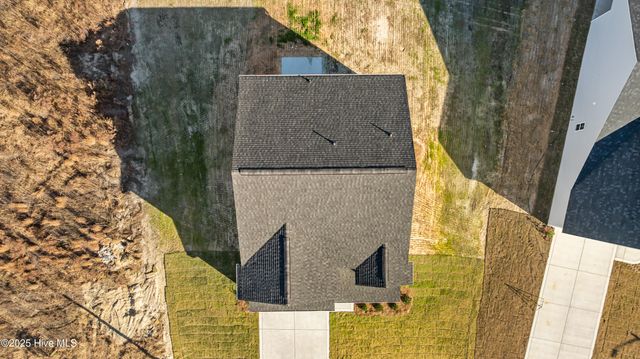 1633 Percheron Path, Fayetteville, NC 28312