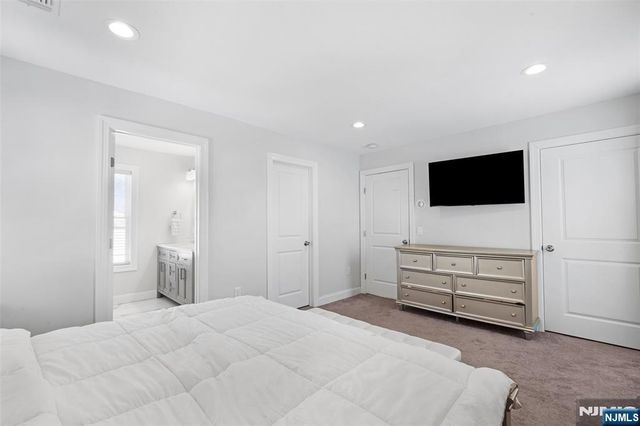 506 Brooklyn Mountain Road, Hopatcong, NJ 07843