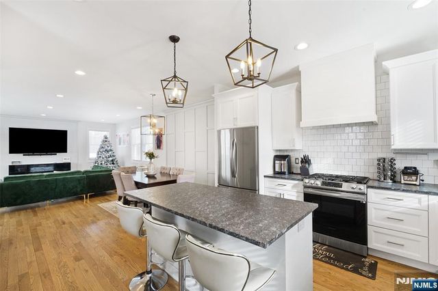 506 Brooklyn Mountain Road, Hopatcong, NJ 07843