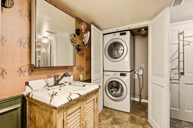 2116 Anderson Road, Saginaw Twp, MI 48603